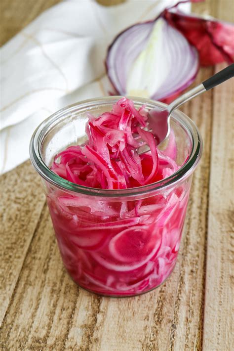 How many sugar are in pickled red onions - calories, carbs, nutrition