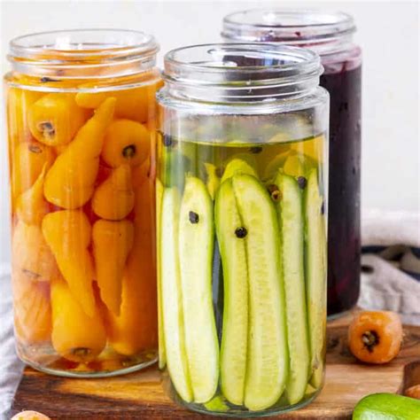 How many sugar are in pickles - calories, carbs, nutrition
