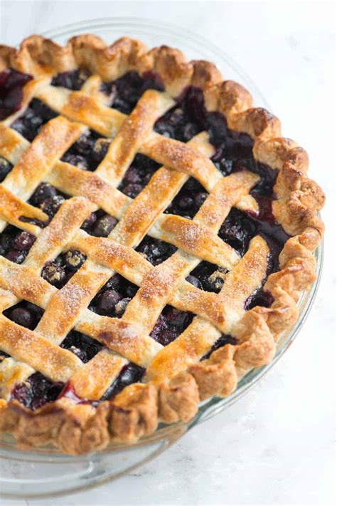 How many sugar are in pie, blueberry, prepared from recipe - calories, carbs, nutrition