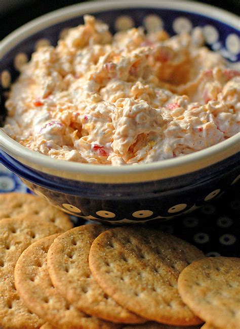 How many sugar are in pimento cheese spread - calories, carbs, nutrition