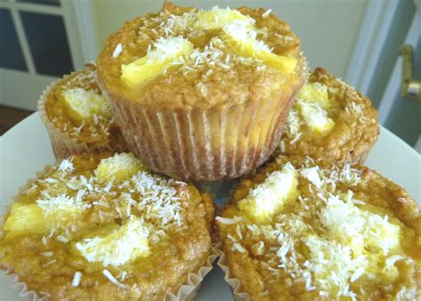 How many sugar are in pinapple orange muffins with coconut crumble topping - calories, carbs, nutrition