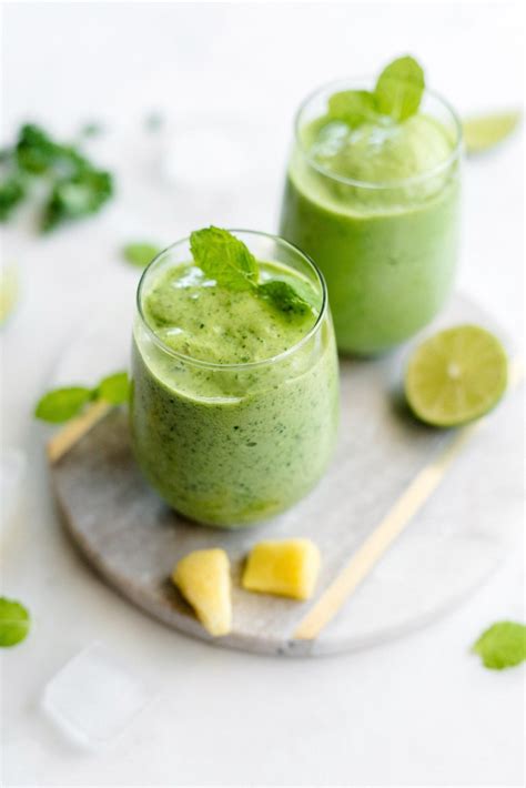 How many sugar are in pineapple-mint smoothie - calories, carbs, nutrition