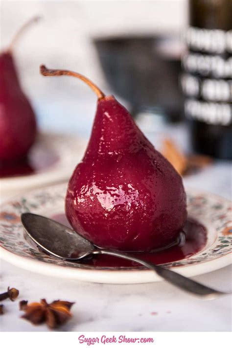 How many sugar are in poached pears - calories, carbs, nutrition