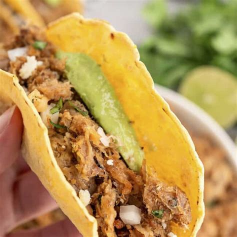 How many sugar are in pork carnitas flatbread pizza_1 - calories, carbs, nutrition