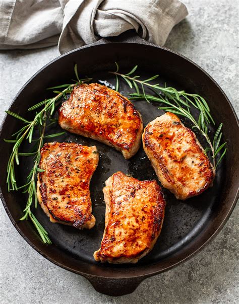 How many sugar are in pork chop rosemary grilled - calories, carbs, nutrition