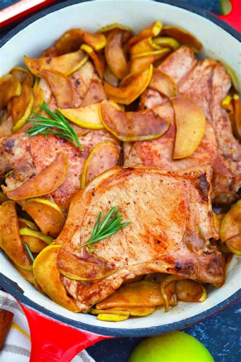 How many sugar are in pork chops with apples - calories, carbs, nutrition