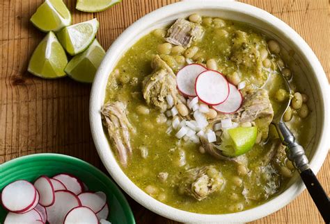 How many sugar are in pork in mole verde - calories, carbs, nutrition