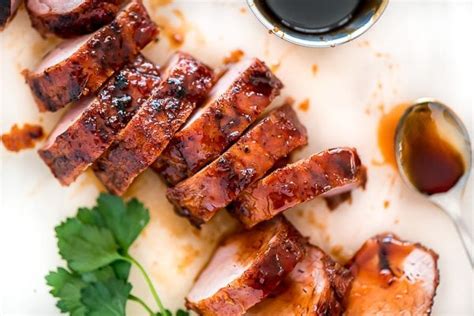 How many sugar are in pork loin maple glazed apple pecan chutney 4 oz - calories, carbs, nutrition