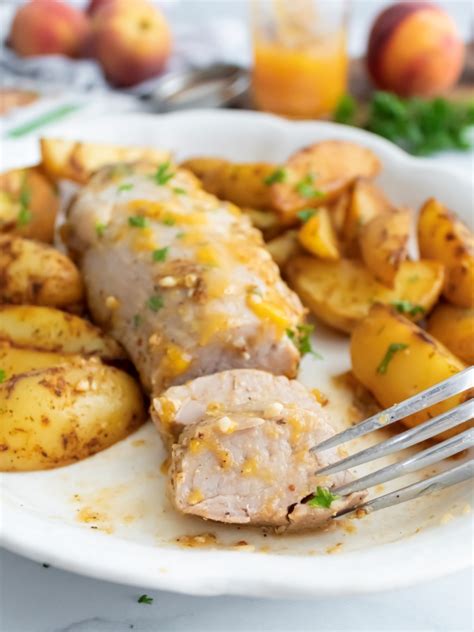 How many sugar are in pork tenderloin with peach mustard - calories, carbs, nutrition