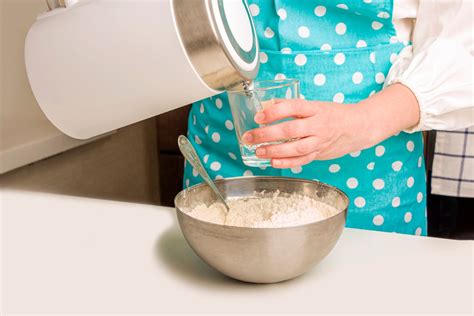 How many sugar are in porridge made with water & no extra salt - calories, carbs, nutrition