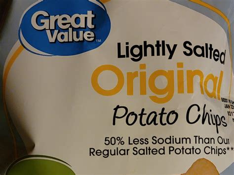 How many sugar are in potato chips light - calories, carbs, nutrition
