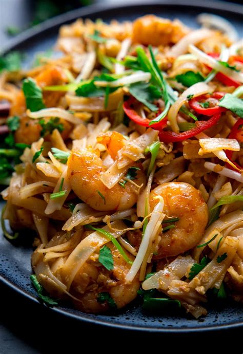 How many sugar are in prawn pad thai - calories, carbs, nutrition