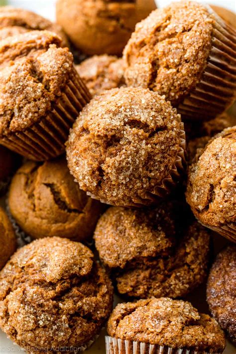 How many sugar are in pumpkin muffins - calories, carbs, nutrition