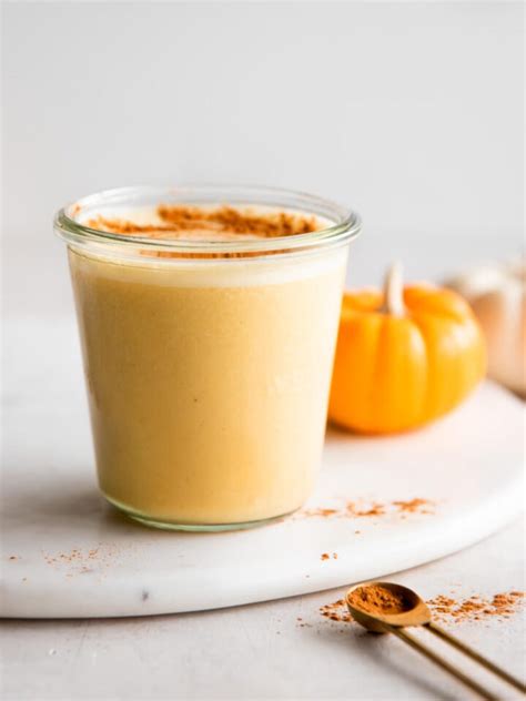 How many sugar are in pumpkin-chai smoothie - calories, carbs, nutrition