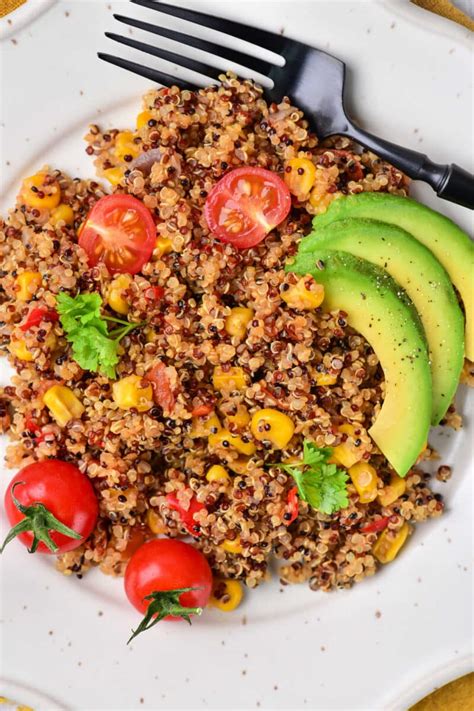 How many sugar are in quinoa tri-color cooked 1 oz - calories, carbs, nutrition