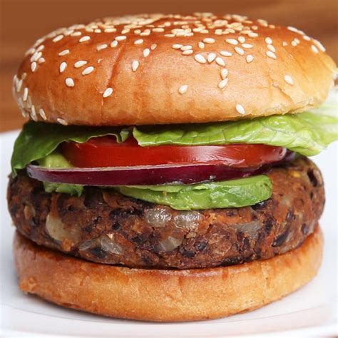 How many sugar are in ratatouille black bean burger - calories, carbs, nutrition