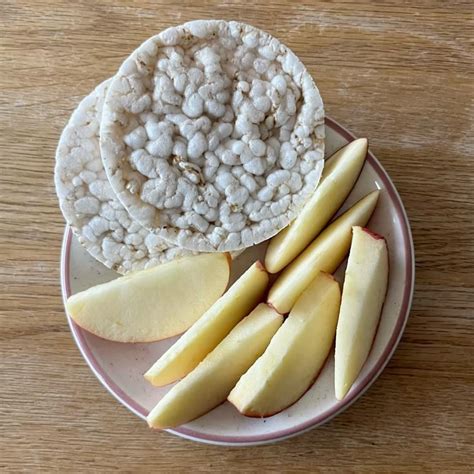 How many sugar are in rice cakes (apple) - calories, carbs, nutrition