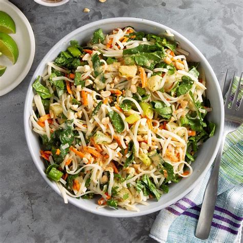 How many sugar are in rice noodle salad - calories, carbs, nutrition