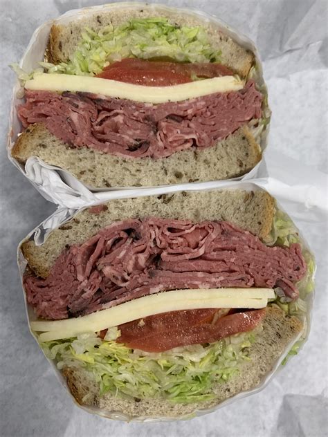 How many sugar are in roast beef american rye (29915.102) - calories, carbs, nutrition