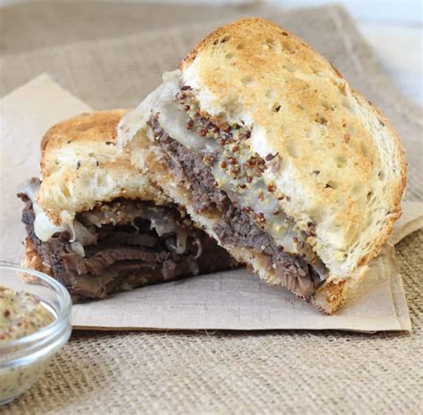 How many sugar are in roast beef swiss multi grain (29915.132) - calories, carbs, nutrition