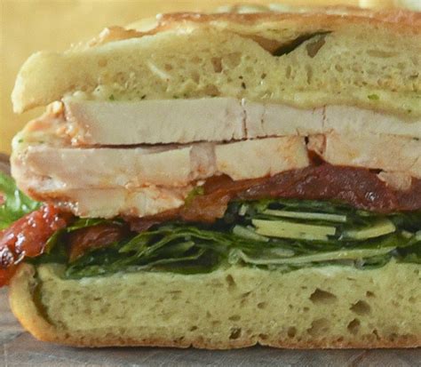 How many sugar are in roast turkey on focaccia - calories, carbs, nutrition