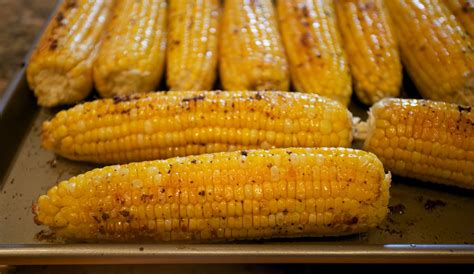 How many sugar are in roasted corn on the cob - calories, carbs, nutrition