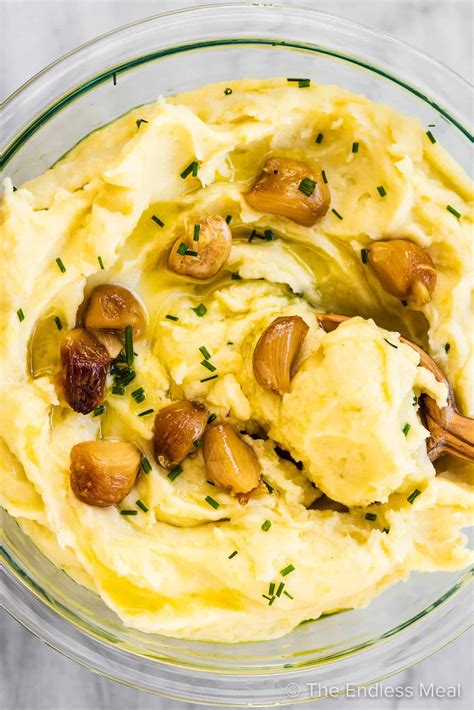 How many sugar are in roasted garlic mashed potatoes - calories, carbs, nutrition