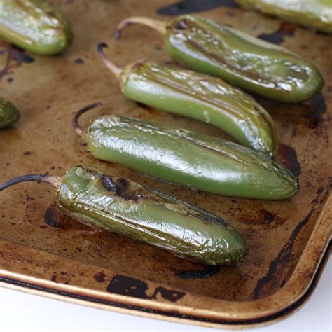 How many sugar are in roasted jalapeno peppers - calories, carbs, nutrition