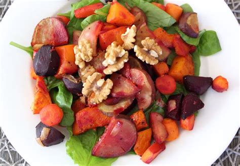 How many sugar are in roasted root vegetable walnut salad - calories, carbs, nutrition