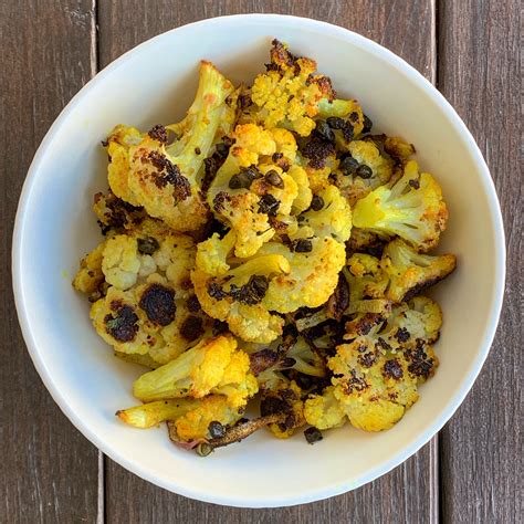 How many sugar are in roasted spiced cauliflower - calories, carbs, nutrition