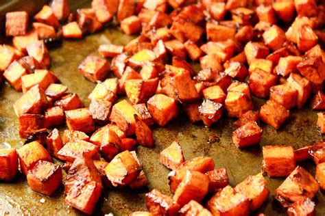 How many sugar are in roasted sweet potatoes, balsamic basil vinaigrette - calories, carbs, nutrition
