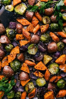 How many sugar are in roasted veg and mozzarella on sub - calories, carbs, nutrition