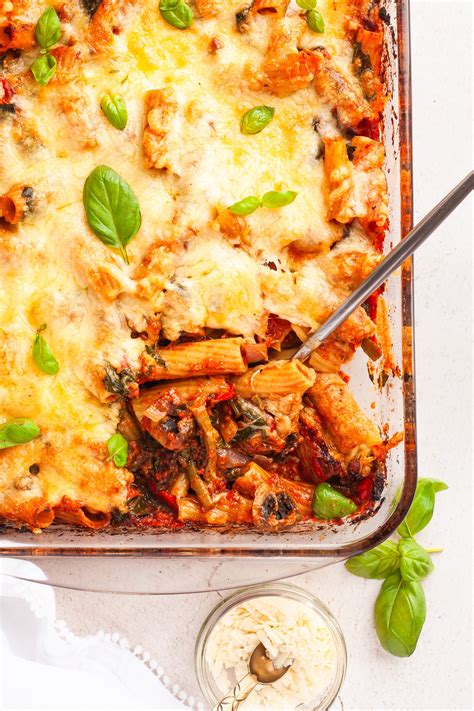 How many sugar are in roasted vegetable penne bake - calories, carbs, nutrition