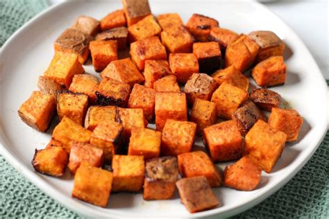 How many sugar are in roasted yams - calories, carbs, nutrition