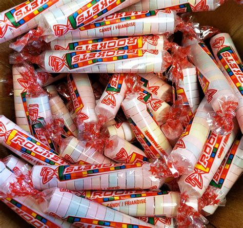 How many sugar are in rockets candy - calories, carbs, nutrition