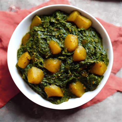 How many sugar are in saag aloo - calories, carbs, nutrition