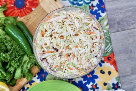 How many sugar are in salad cole slaw thai 1 oz - calories, carbs, nutrition