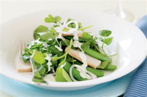 How many sugar are in salad entree chicken watercress & nectarine - calories, carbs, nutrition