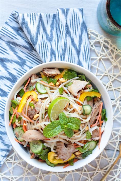 How many sugar are in salad entree hot five spice turkey noodle cmp - calories, carbs, nutrition