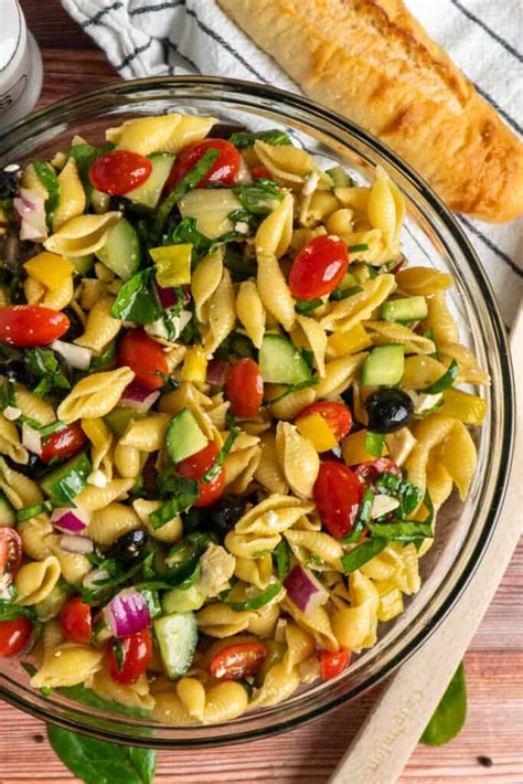 How many sugar are in salad farfalle balsamic pasta 3 oz - calories, carbs, nutrition