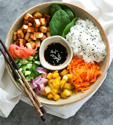 How many sugar are in salade poka?bowl tofu - calories, carbs, nutrition