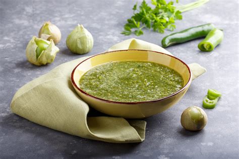 How many sugar are in salsa verde cruda avocado 2 tbsp - calories, carbs, nutrition