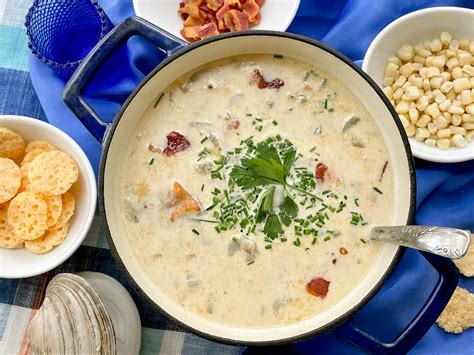 How many sugar are in sammies soup chowder new england clam 8 oz - calories, carbs, nutrition