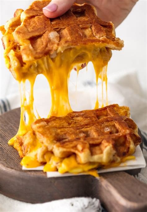 How many sugar are in sand brkf waffle omelet maple ham cheddar - calories, carbs, nutrition