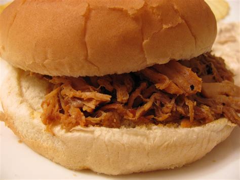 How many sugar are in sand carvery pulled pork - calories, carbs, nutrition