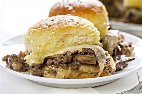 How many sugar are in sand slider burger mushroom & onions 1 ea - calories, carbs, nutrition