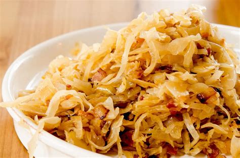 How many sugar are in sauerkraut - calories, carbs, nutrition