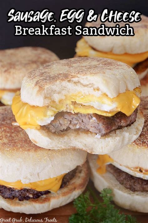 How many sugar are in sausage, egg, and cheese breakfast sandwich - calories, carbs, nutrition