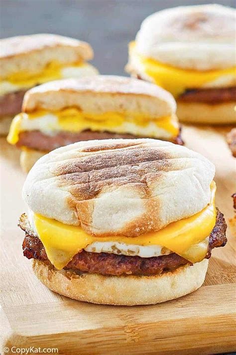 How many sugar are in sausage mcmuffin with egg whites - calories, carbs, nutrition