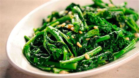 How many sugar are in sauteed broccoli rabe - calories, carbs, nutrition